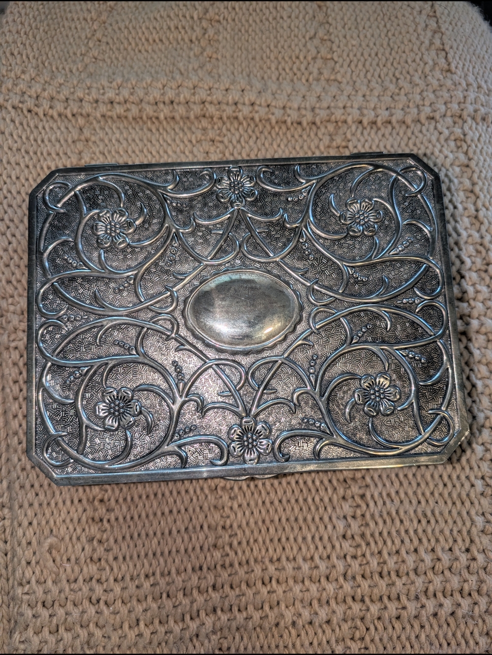 Godinger silver-plated jewelry box / Tone Trinket Box